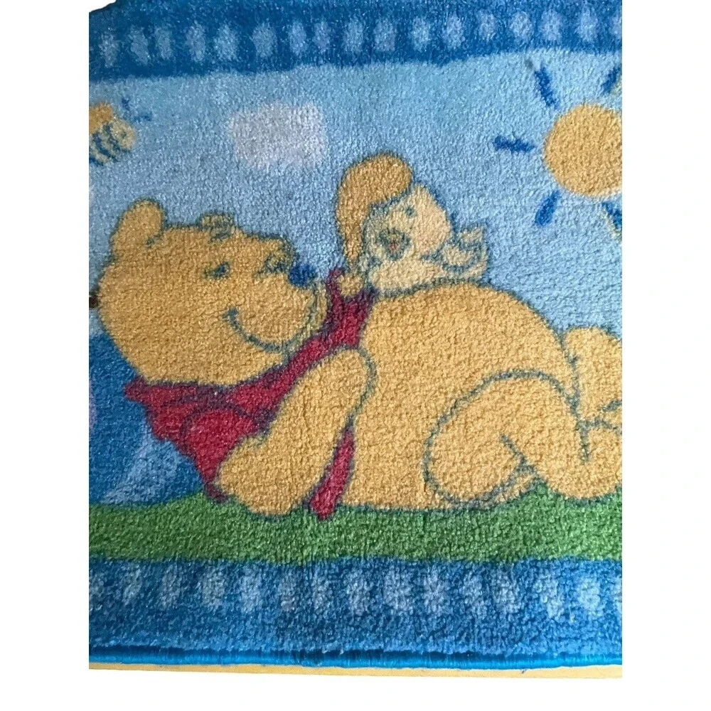 Vintage Winnie The Pooh Duck Sunshine Bee Rug 29”x 19” RARE